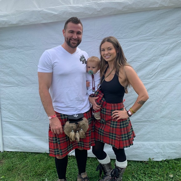 Meet your Posher, Stacie - Picture 3 of 5